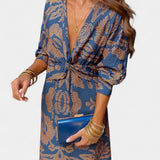 Ema Maxi Obleka z V-Izrezom in Sprednjim Vozlom