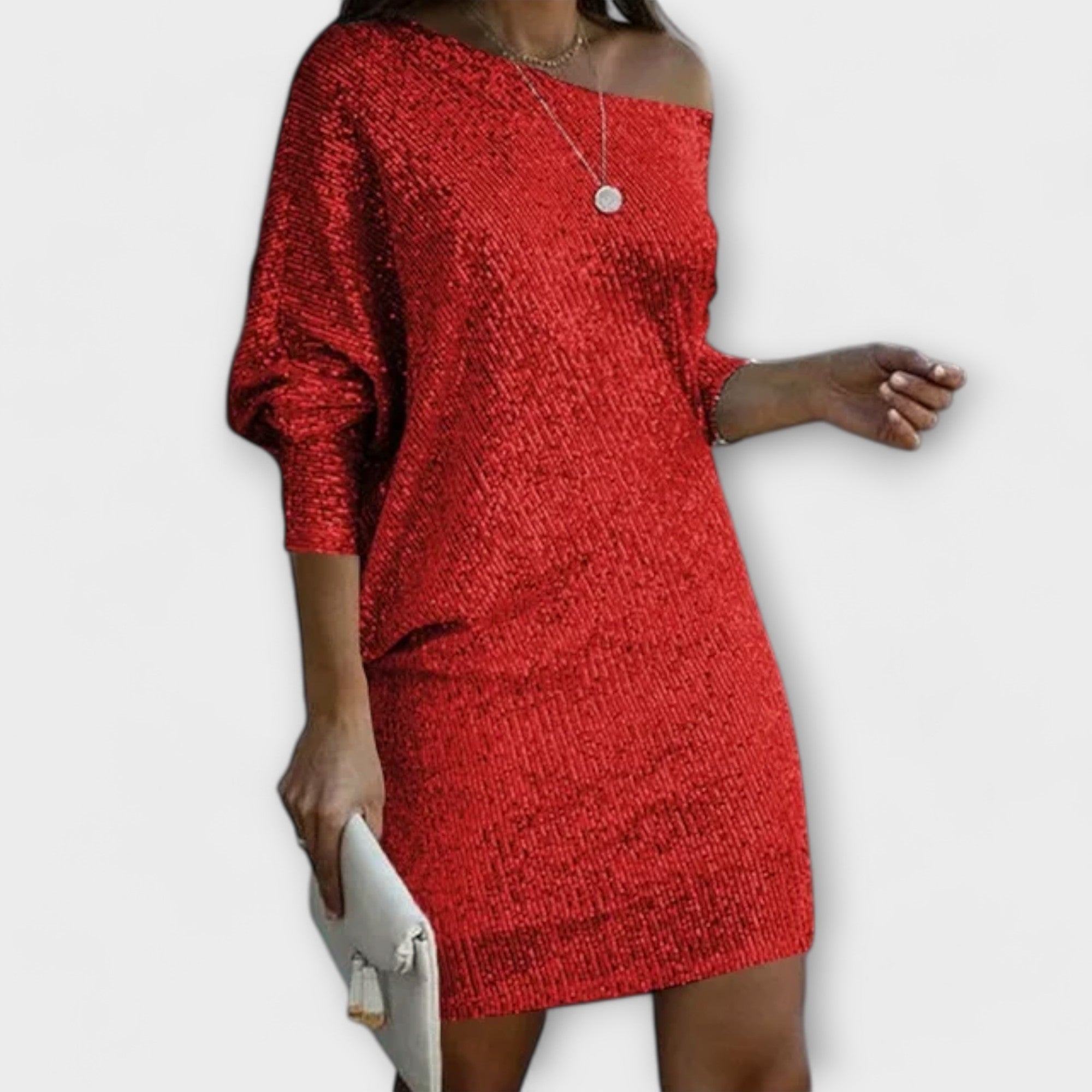 Jéssica – Sijajna Obleka z Odkritim Ramom