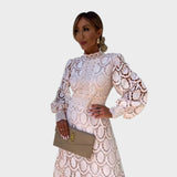 Danica - Čipkasta haljina s puf rukavi in visokim ovratnikom