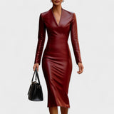 Lada - Uska obleka iz umetnega usnja