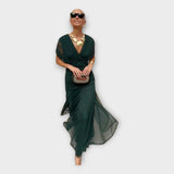 Zračna Haljina s Impresivnim Izrezom