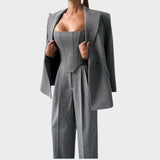 Karolina – Močnina Trodimenzionalni Kostim