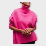 Pleteni Pulover z Visokim Ovratnikom