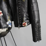 Tea - Retro Chic Cvečni Plašč