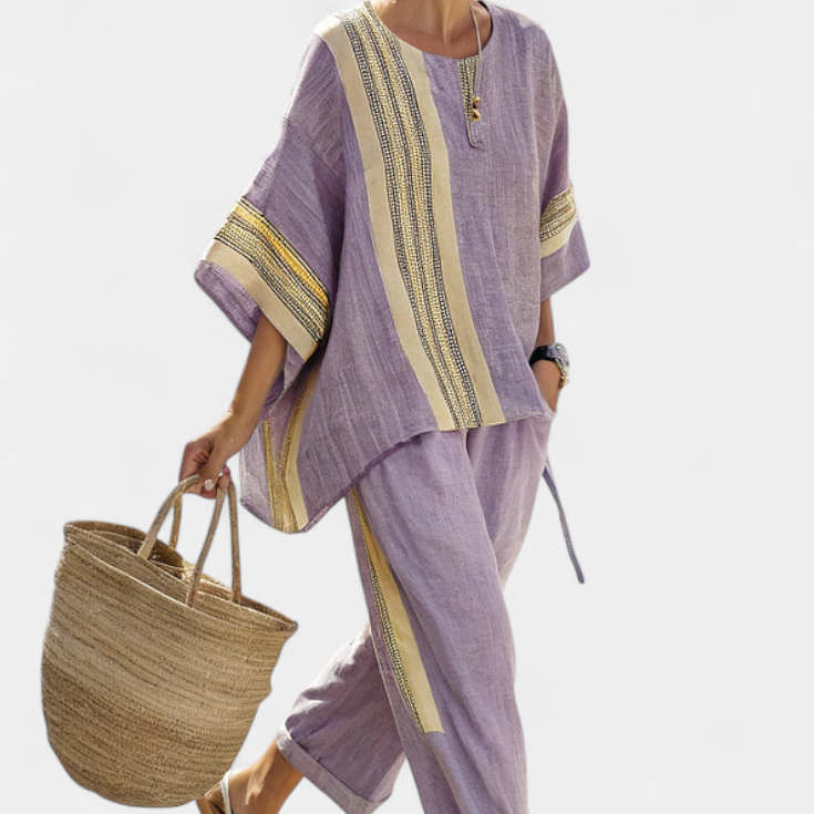 Set iz lanenega bambusa s očarljivo sivko in podrobnostmi v rumeni črti