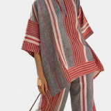 Kombinezon Daisy iz lanenega materiala z velikimi cvetovi v rdeči koraljni in sivi barvi, modernega in udobnega sloga