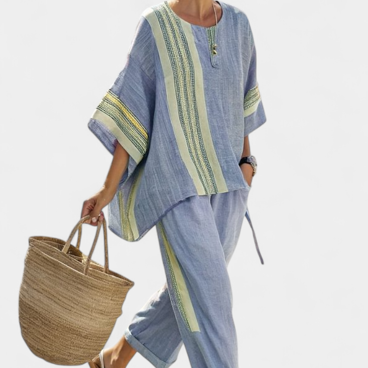 Set iz lanenega bambusa s očarljivo sivko in podrobnostmi v rumeni črti