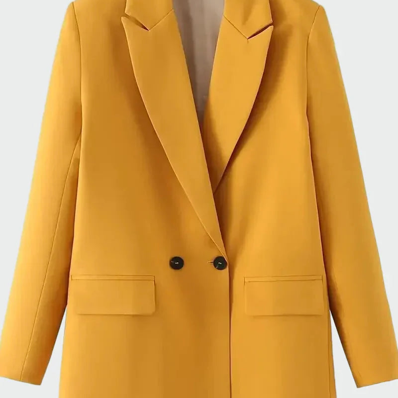 Prevelik sako z moderno linijo