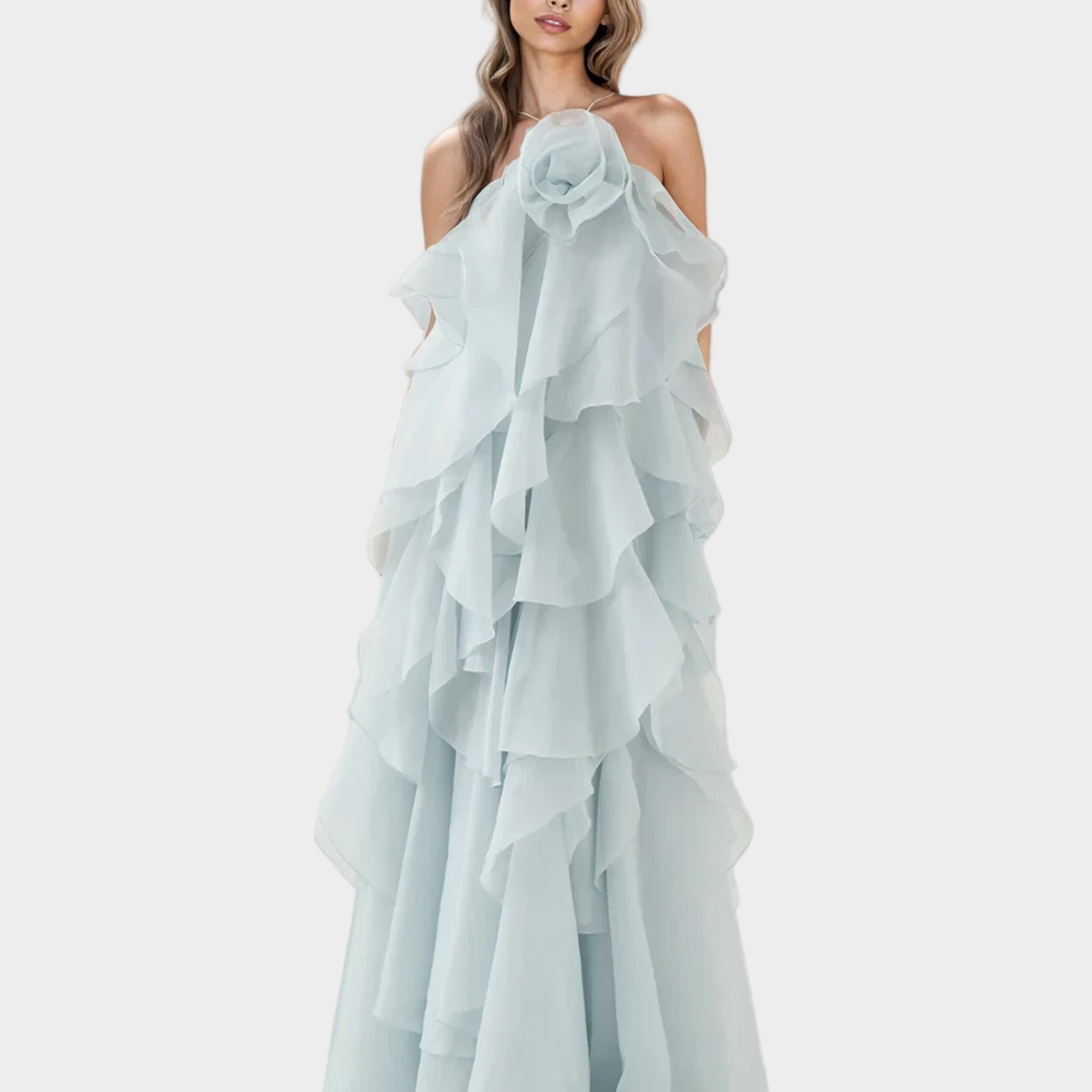 Maksimalna Haljina z Romantičnim Občutkom in Aristokratskim Slogom