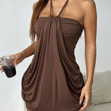 Čokoladna Mini Haljina Svezana Oko Vrata