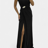 Emilija Maxi Obleka s Plisiranim Detalji in Bočnim Izrezom