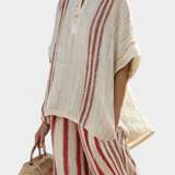 Osupljivo Dvodijelno Obleko Daisy s Rdečimi Črtami v Naravni Teksturi