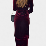 Vilma Dolga Obleka iz Zlatega Baršuna z V-Izrezom