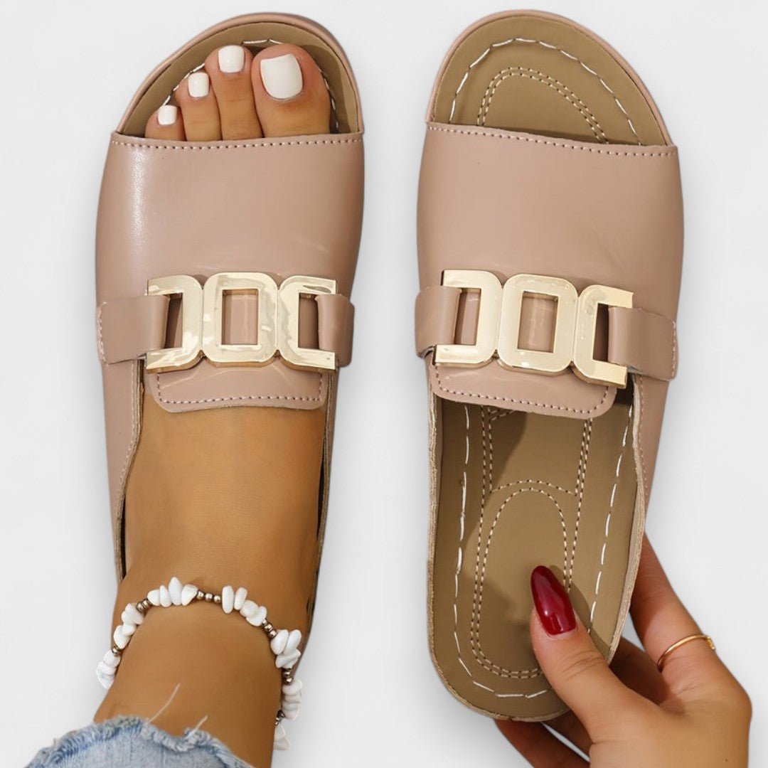 Jelena - Udobne sandale s petnim podplatom